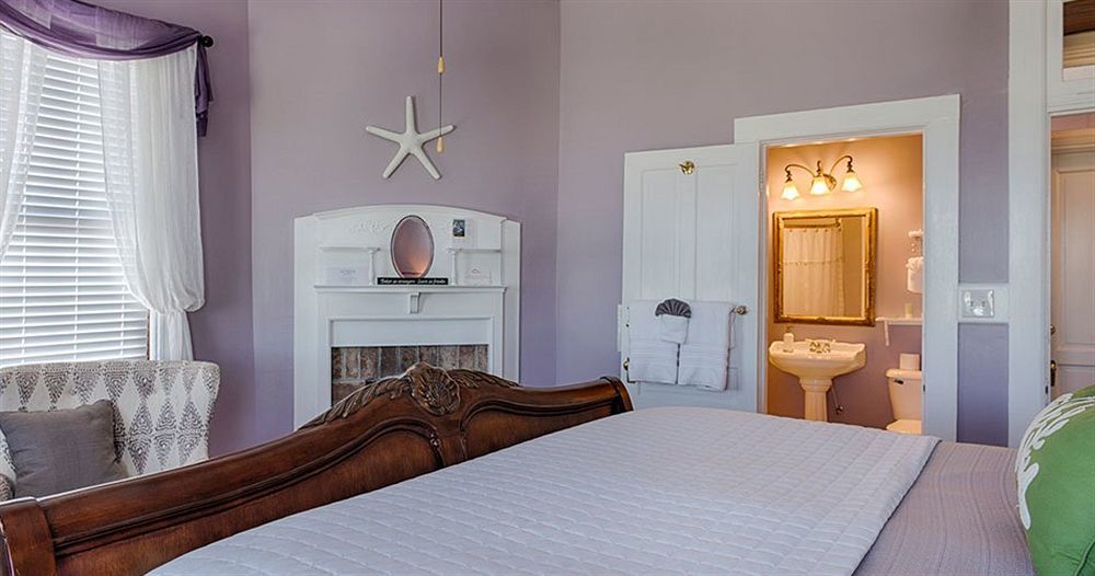 Surf Song Bed & Breakfast Tybee Island Екстер'єр фото