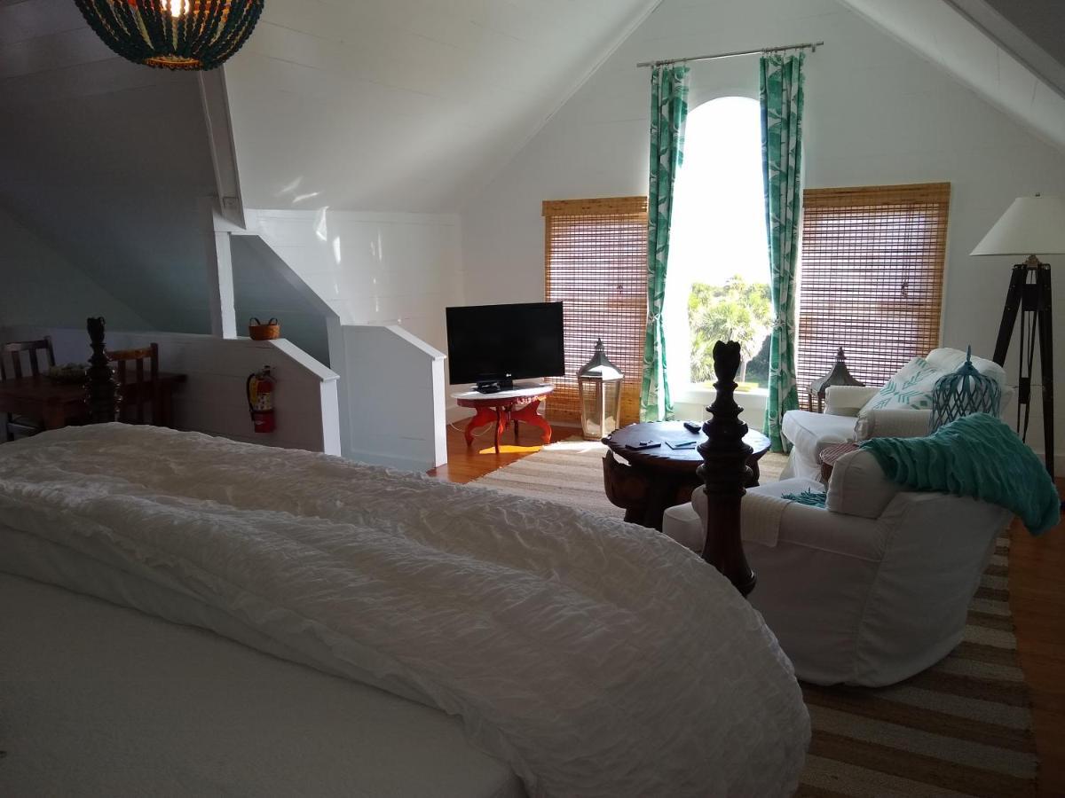 Surf Song Bed & Breakfast Tybee Island Екстер'єр фото